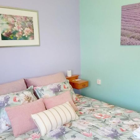 Sobe Zimmer Rooms Zivcic 카를로바츠 외부 사진